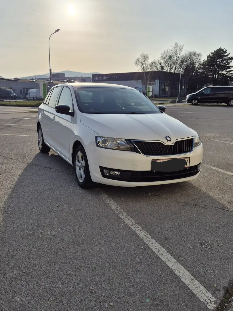 Skoda Rapid/Spaceback Rapid 1.2 TSI Sport - 1