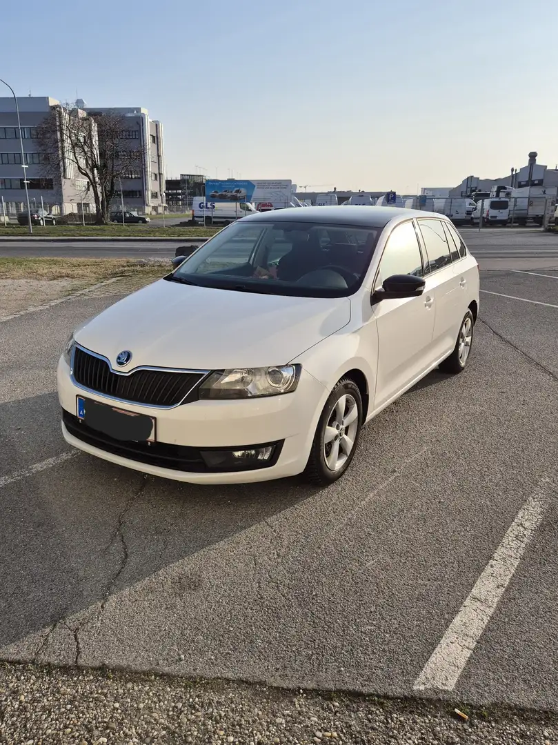 Skoda Rapid/Spaceback Rapid 1.2 TSI Sport - 2