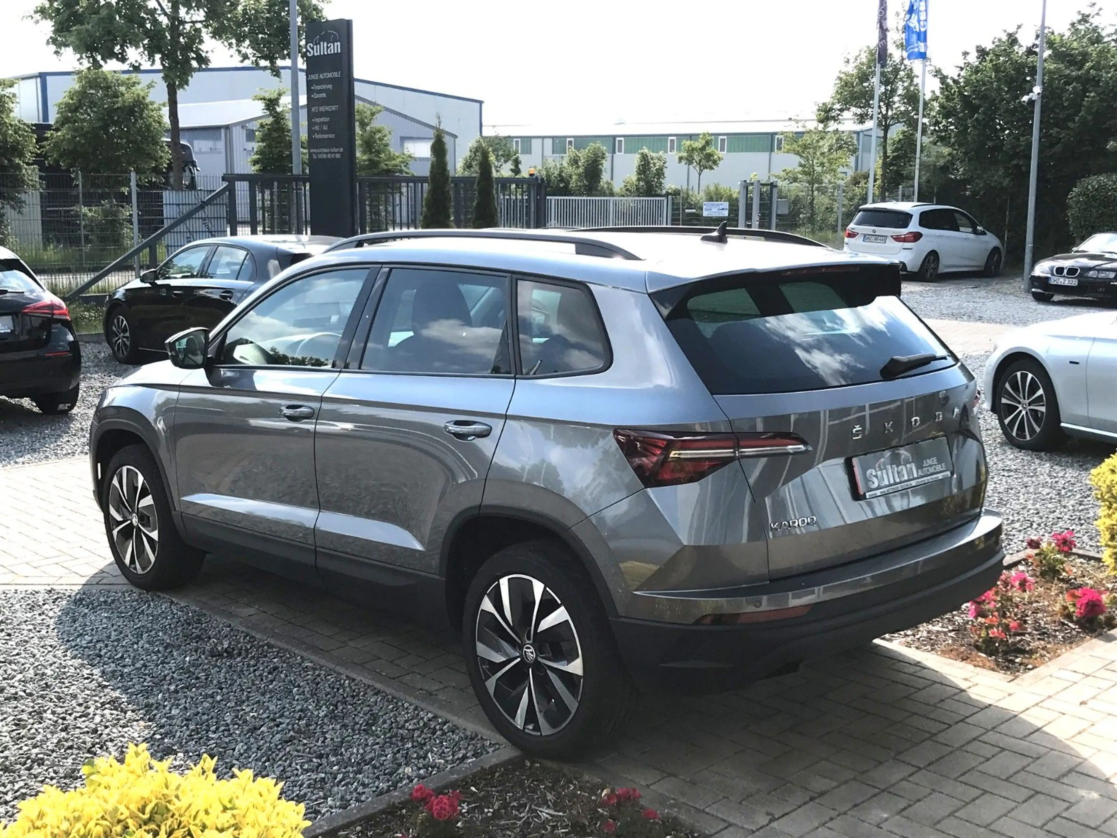 Skoda Karoq 1.5 TSI ACT Style DSG LED Kam Virtual 18" — photo 5
