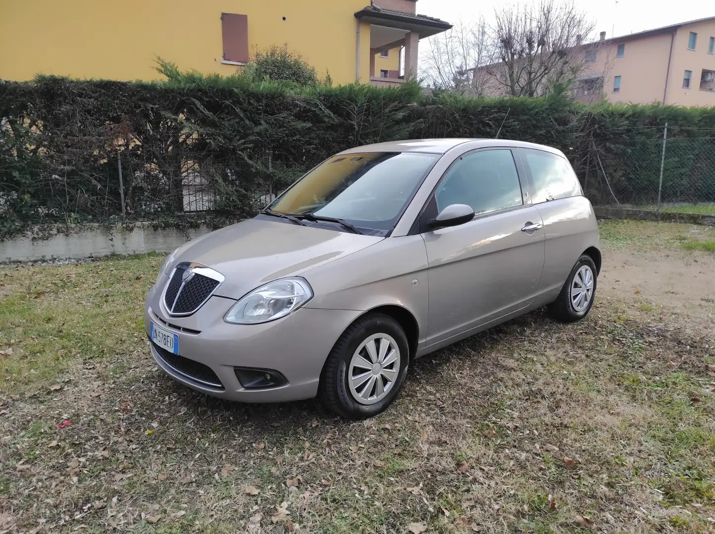 Lancia Ypsilon Ypsilon 1.2 Argento Beige - 2