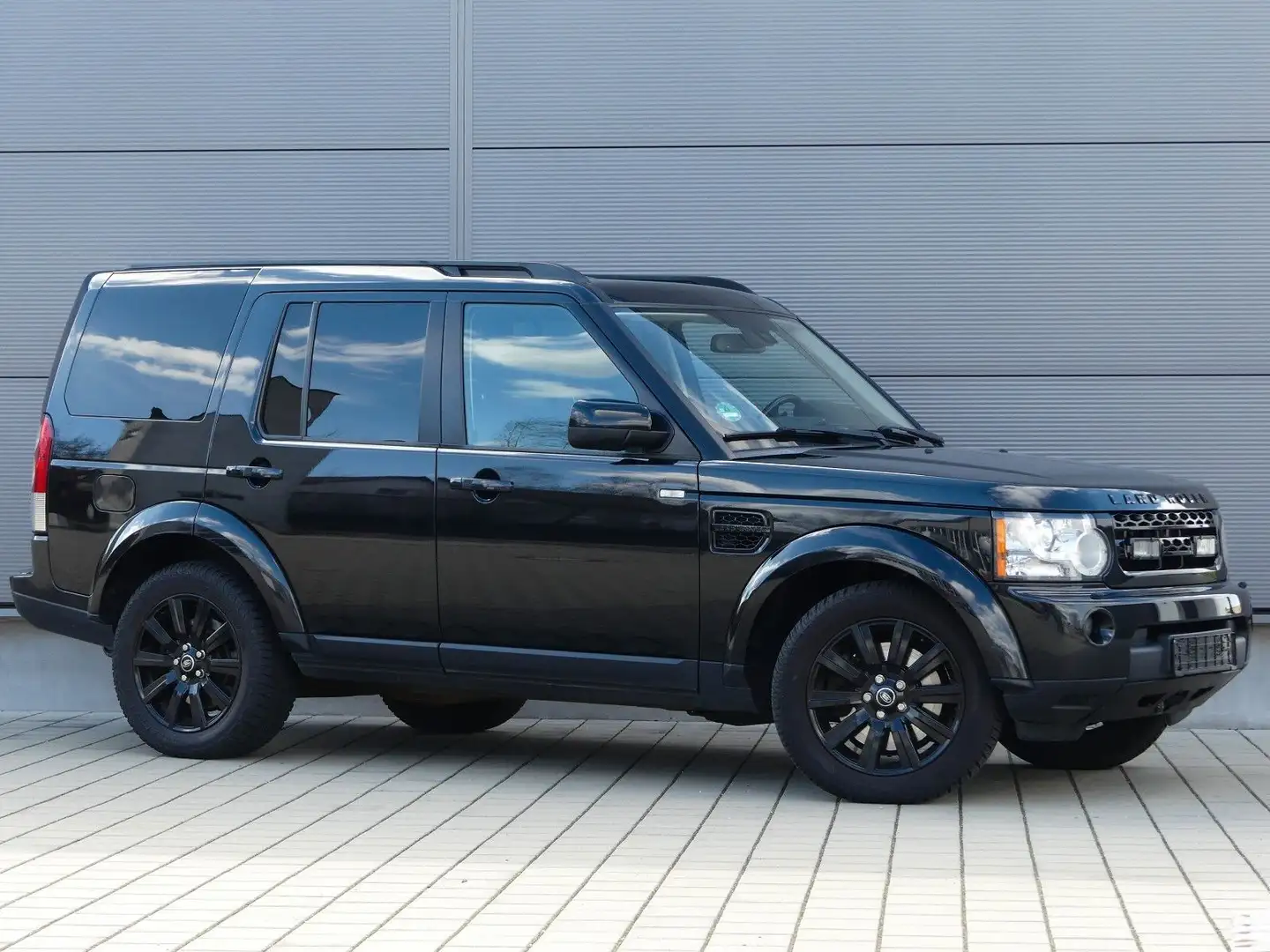 Land Rover Discovery 4 SDV6 HSE*Luftfederung*Leder*AHK*SHZ* - 2