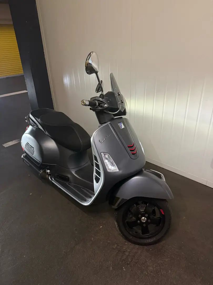 Vespa GTS Super Sport 300 ABS*Akrapovic*Alarm*8657KM* Argent - 1
