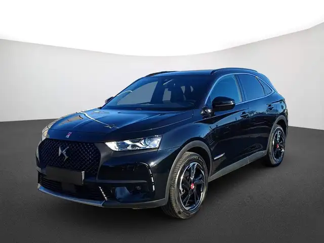 DS Automobiles DS 7 Crossback Performance Line