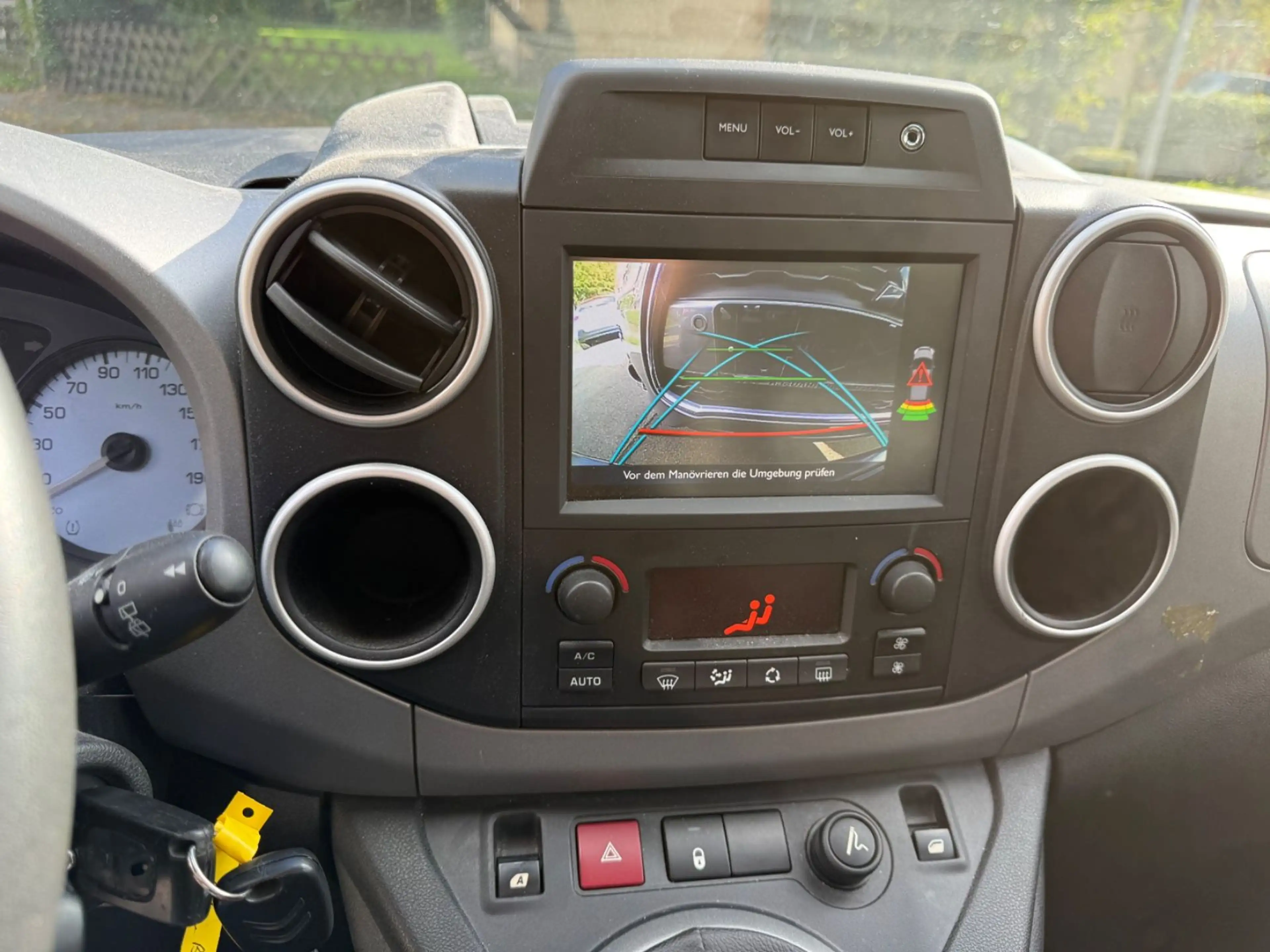 Citroen Berlingo Kombi Selection Klima,PDC.R.Kamera,2.Ha — photo 15