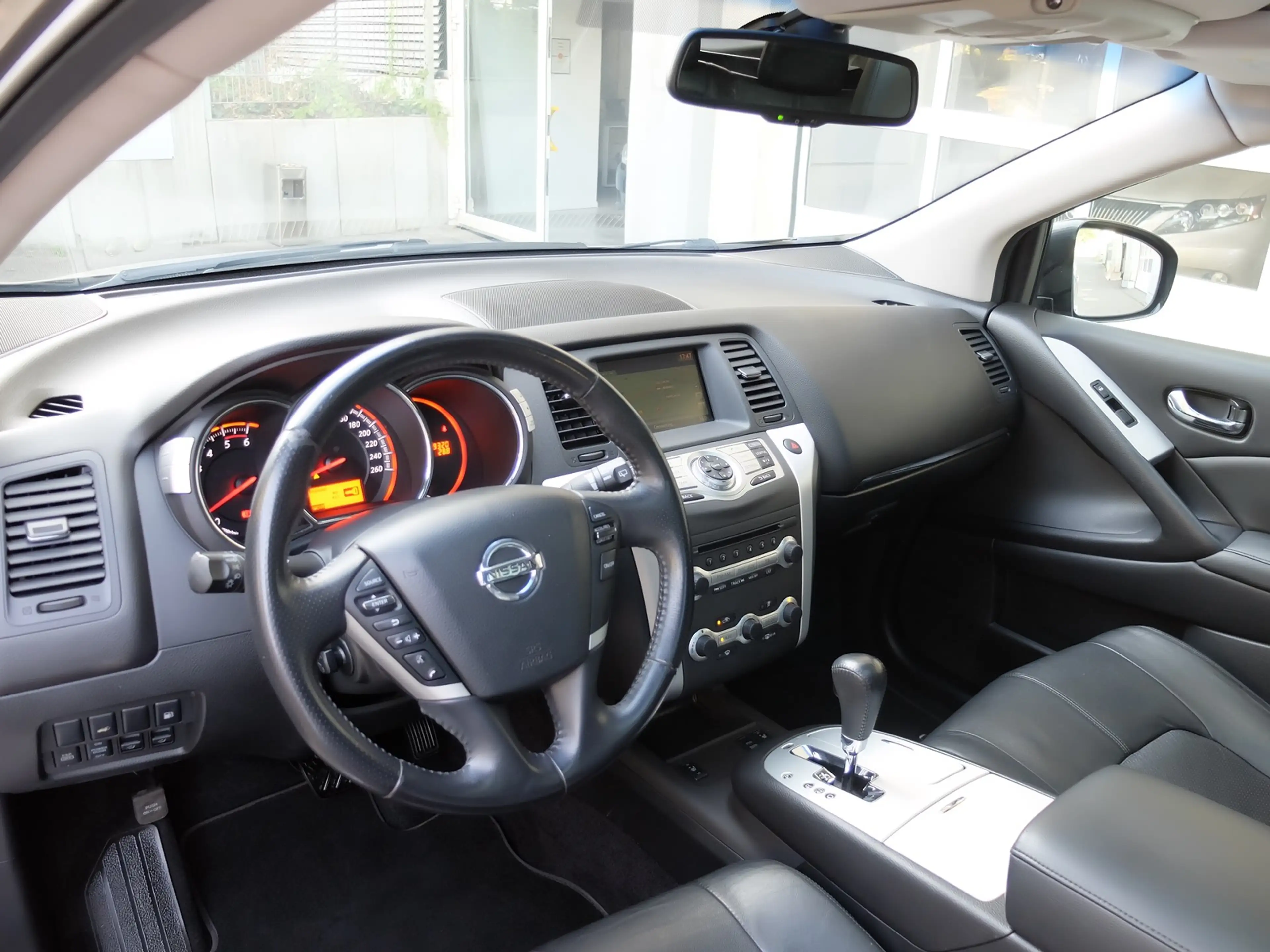Nissan Murano 2.5 dCi Executive Vollausstattung — photo 11