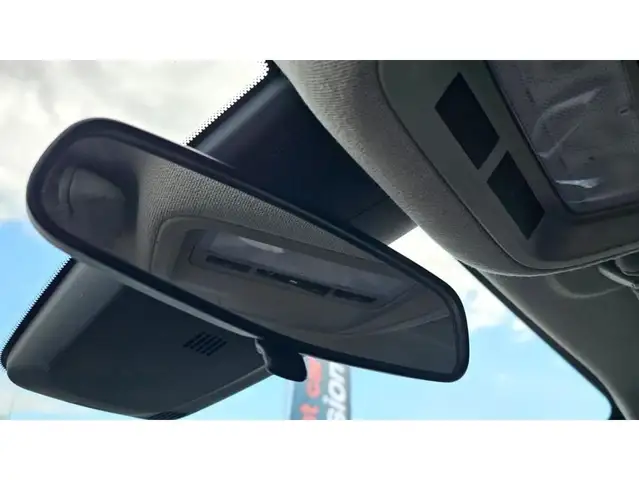 Opel Astra view 25