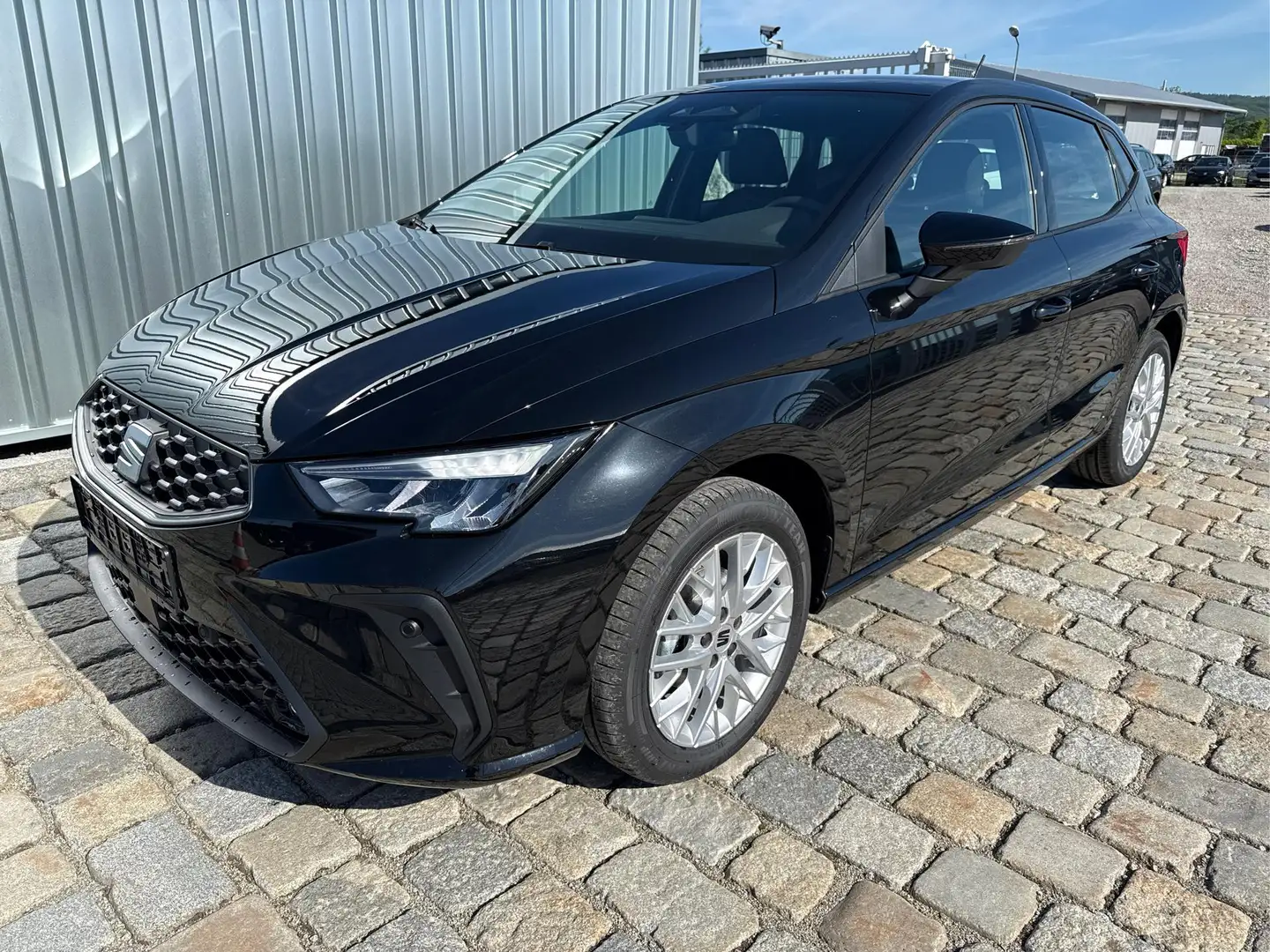 SEAT Ibiza Edition Plus-1,0 TSI 95 PS-5 Jahre Garantie-Tem... Schwarz - 1