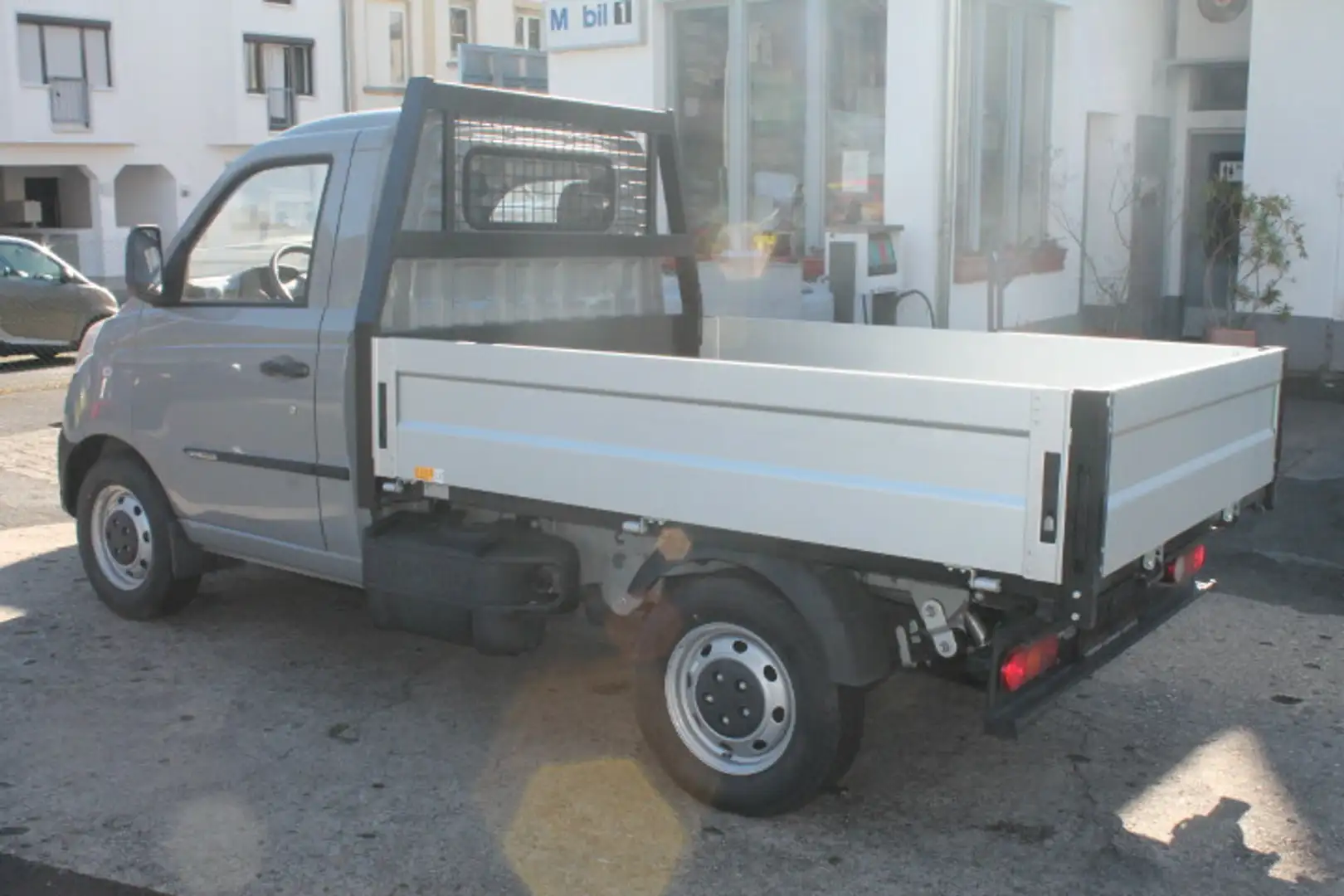 Piaggio Porter NP6 Kipper 220 TOP Klima 2025 Grau - 2