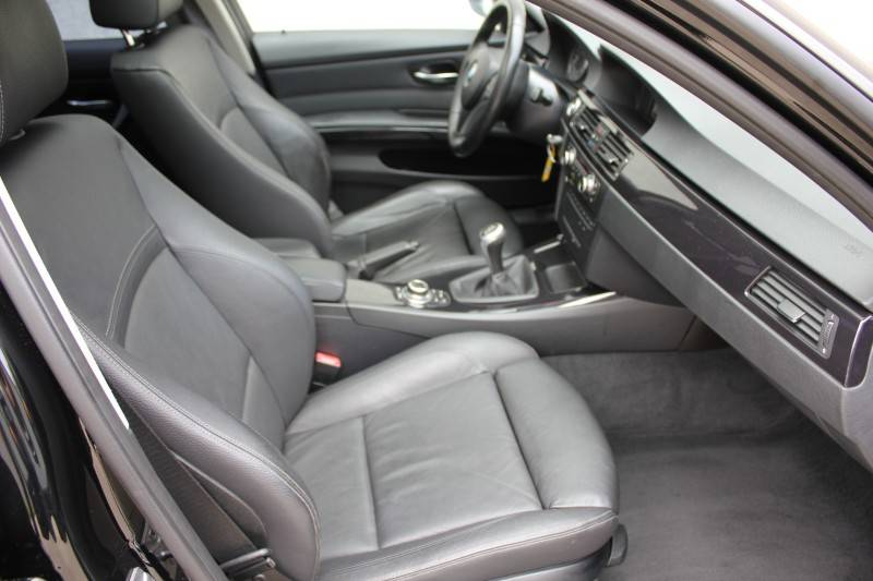 BMW 318 318i Berline/Pdc/Leder/Navi/bluetooth — photo 13