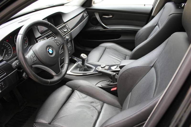 BMW 318 318i Berline/Pdc/Leder/Navi/bluetooth — photo 11