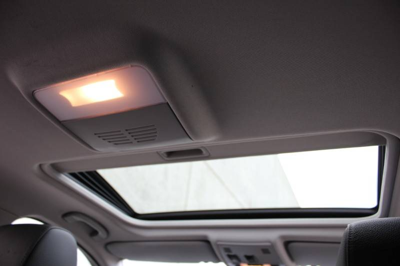 BMW 318 318i Berline/Pdc/Leder/Navi/bluetooth — photo 9