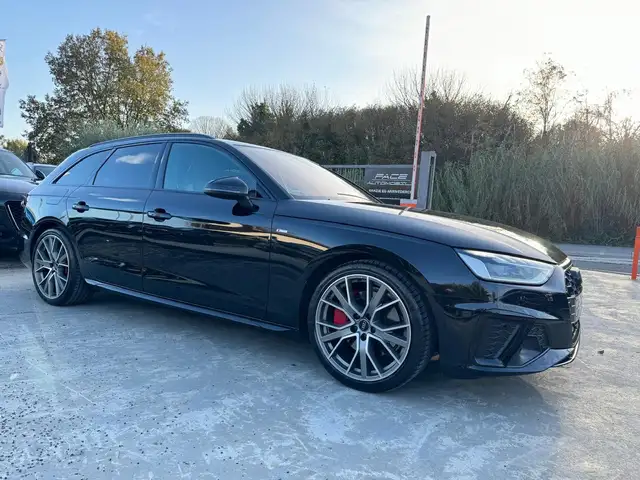 Audi A4 view 6