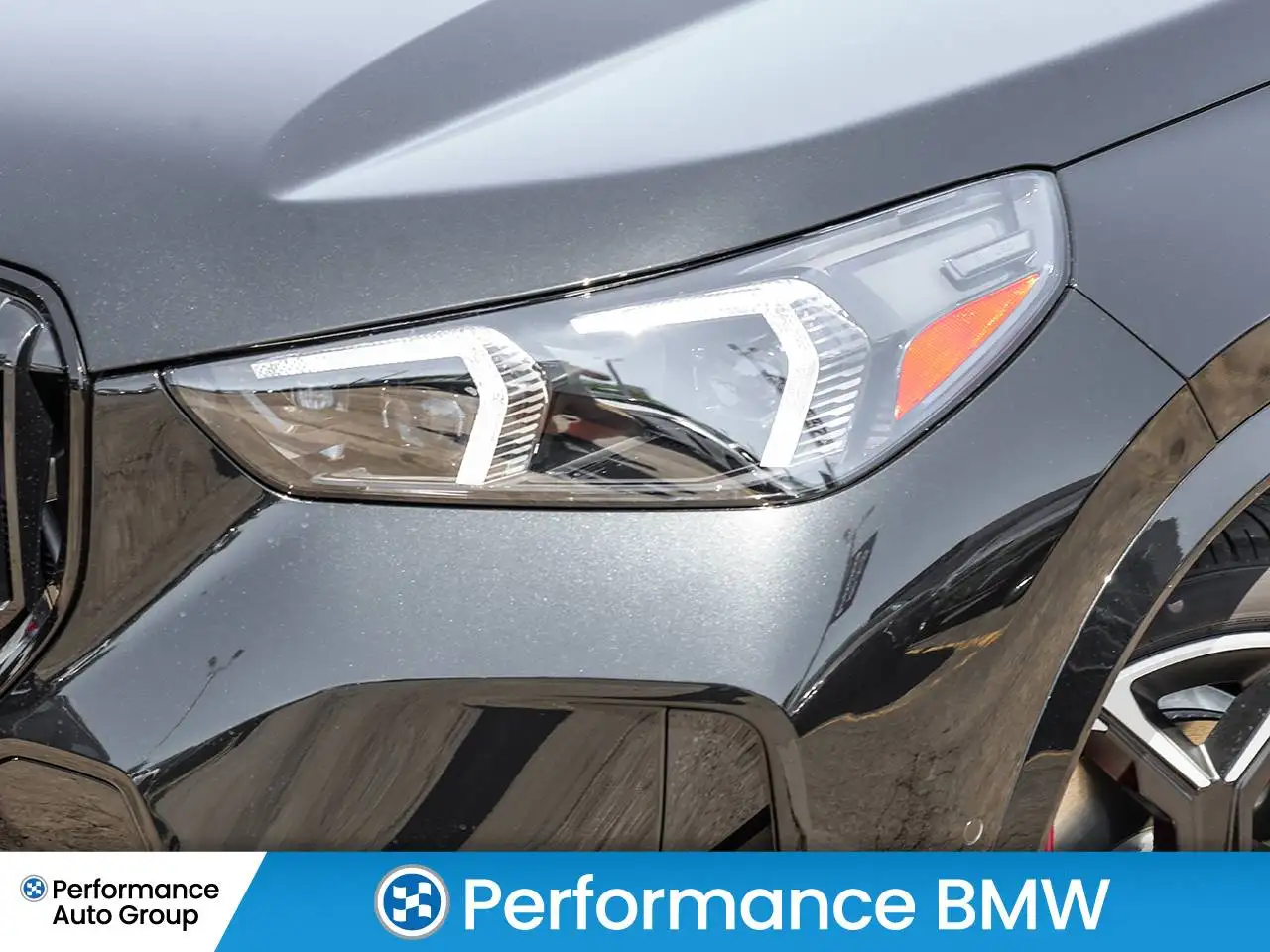 BMW X1 снимка BMW X1
