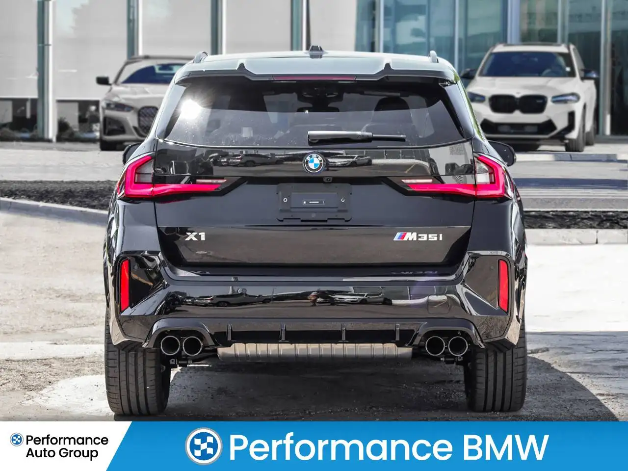 BMW X1 снимка BMW X1