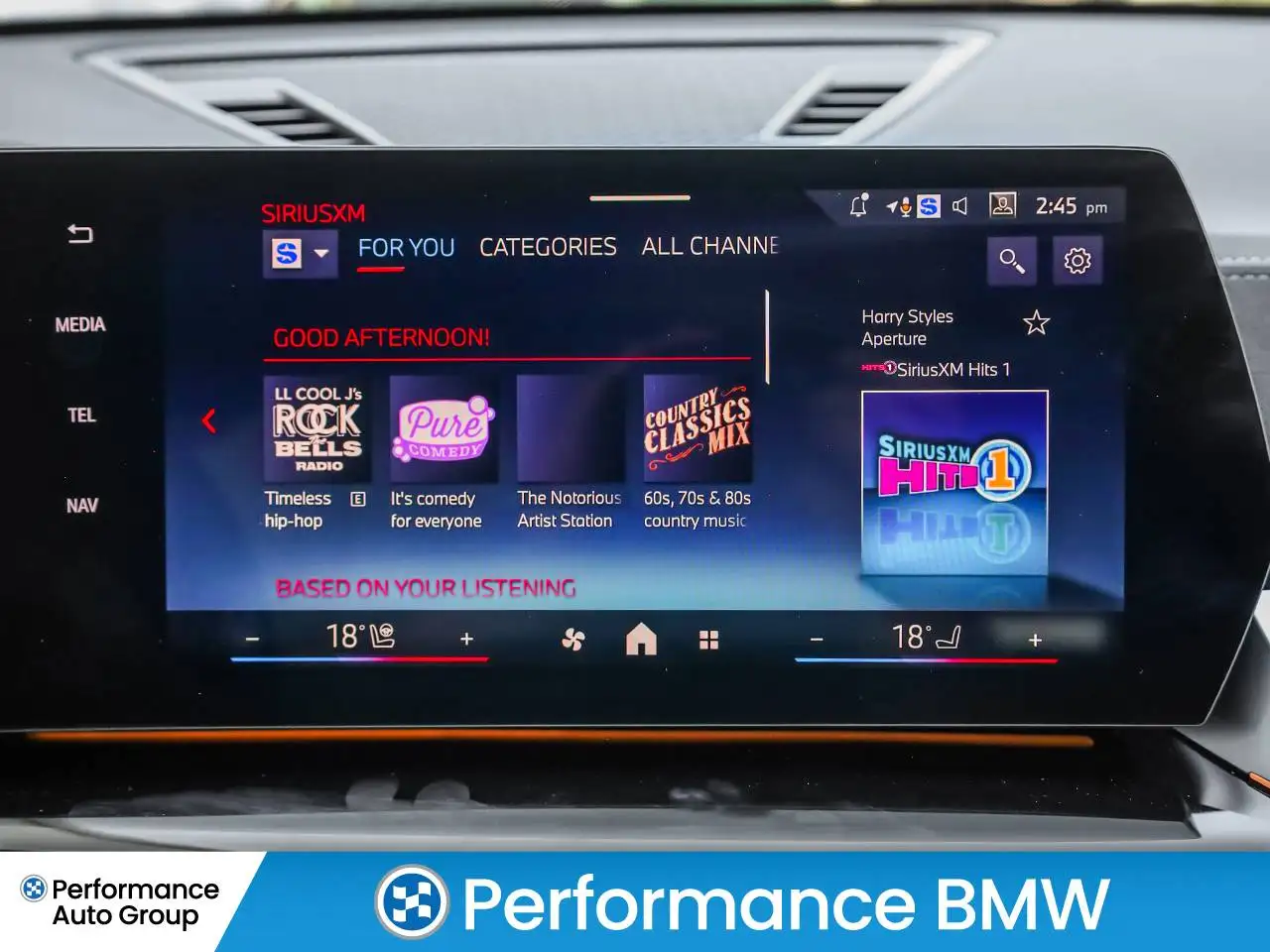 BMW X1 снимка BMW X1