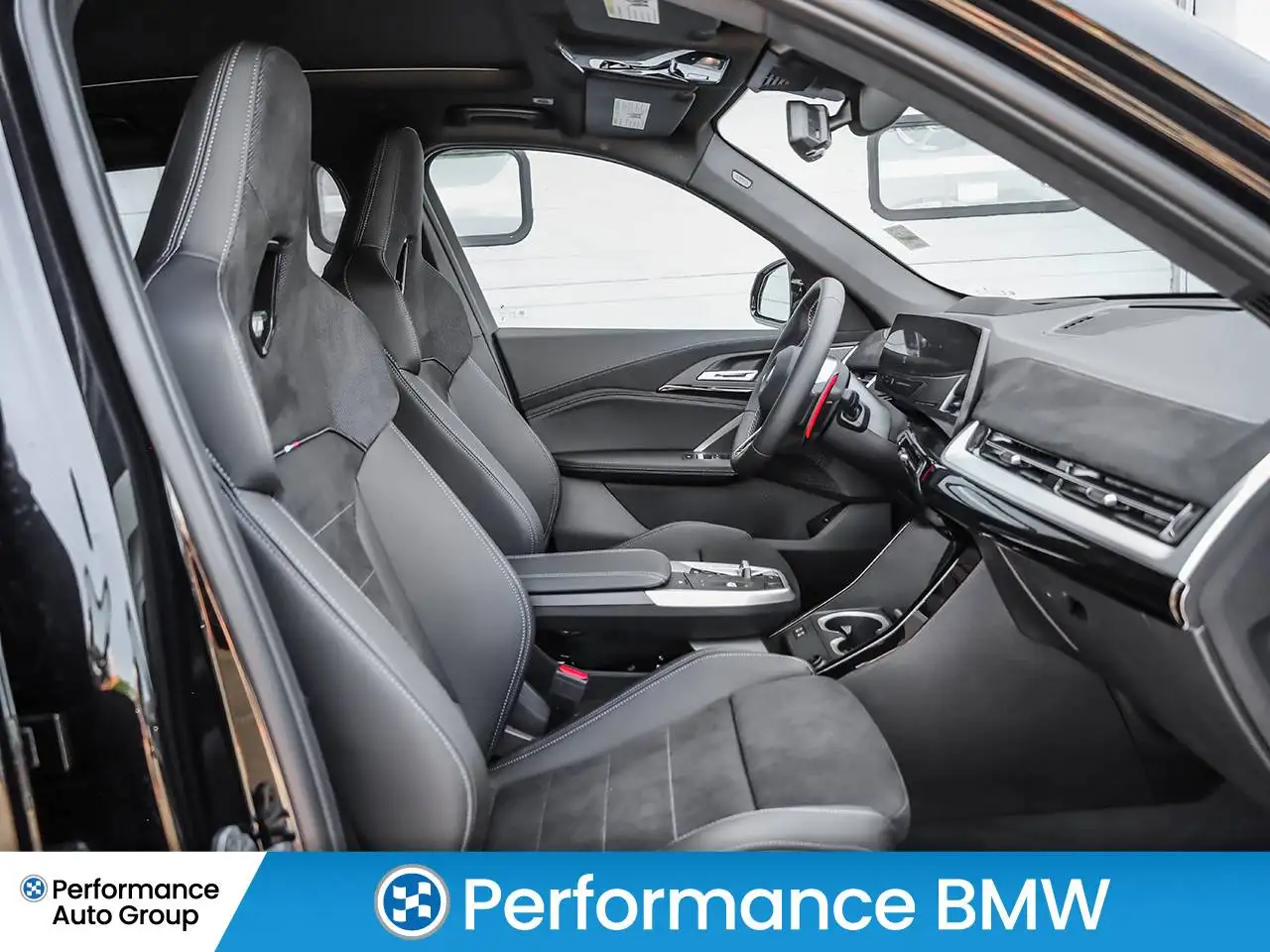 BMW X1 снимка BMW X1