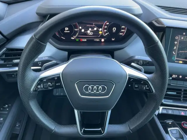Audi e-tron GT view 10