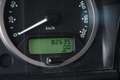 Land Rover Defender 110 2.2 TD4 Hard Top 1e eig. NL-auto Black-pack Eu Grijs - thumbnail 11