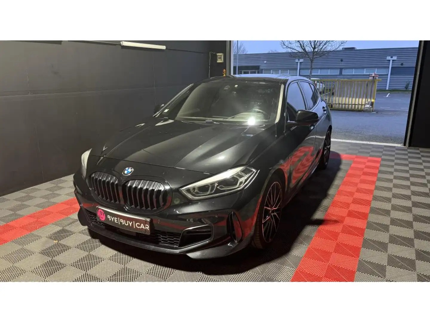 BMW 120 120D  M Sport F40 GARANTIE 12 MOIS Schwarz - 1