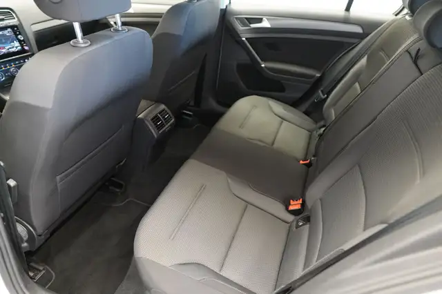 Volkswagen Golf view 16