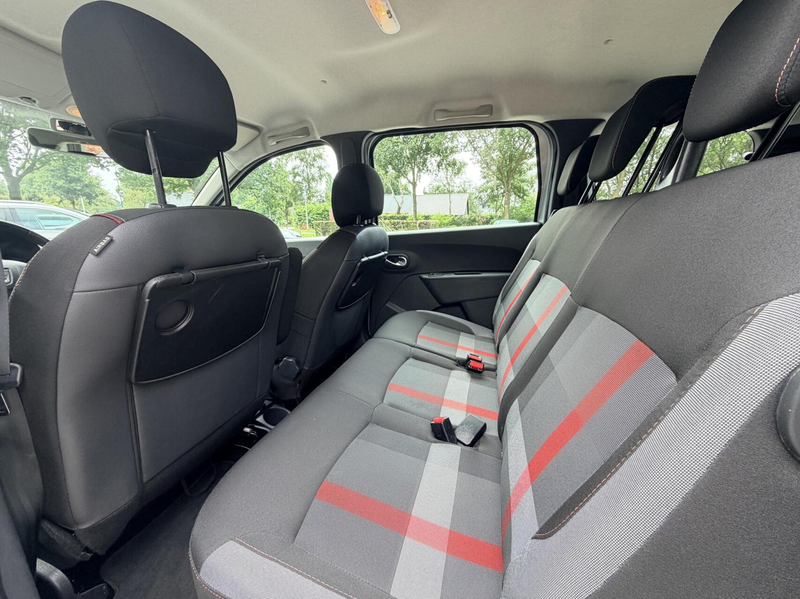 Dacia Lodgy 1.3 TCe Tech Road | 7 Persoons | Camera | Navigati — photo 15