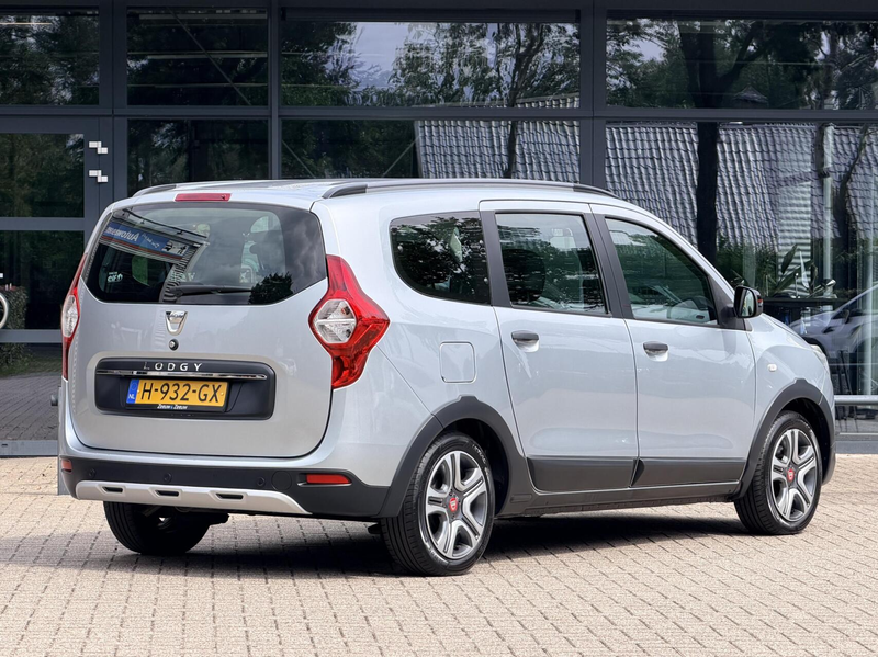 Dacia Lodgy 1.3 TCe Tech Road | 7 Persoons | Camera | Navigati — photo 2