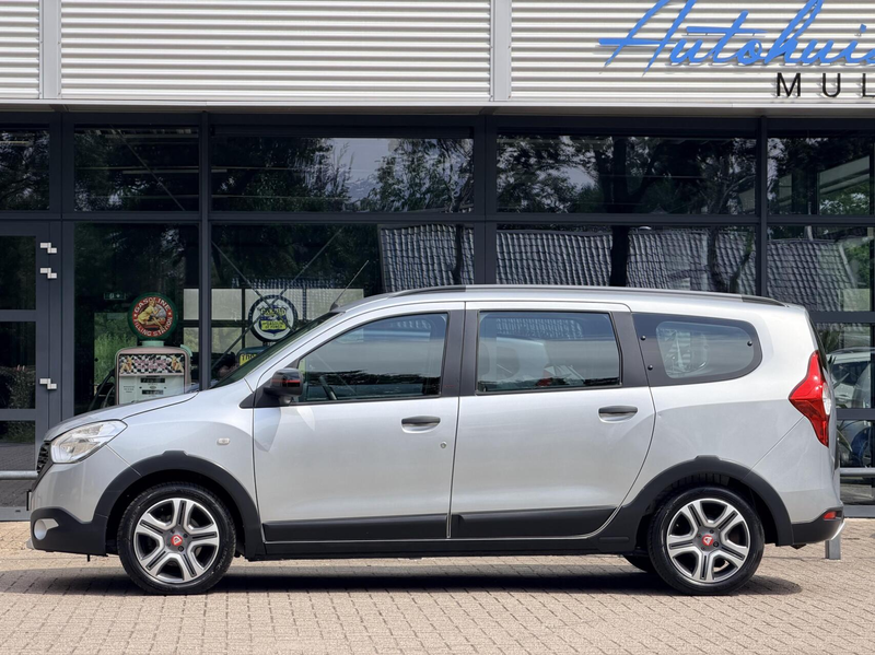 Dacia Lodgy 1.3 TCe Tech Road | 7 Persoons | Camera | Navigati — photo 13