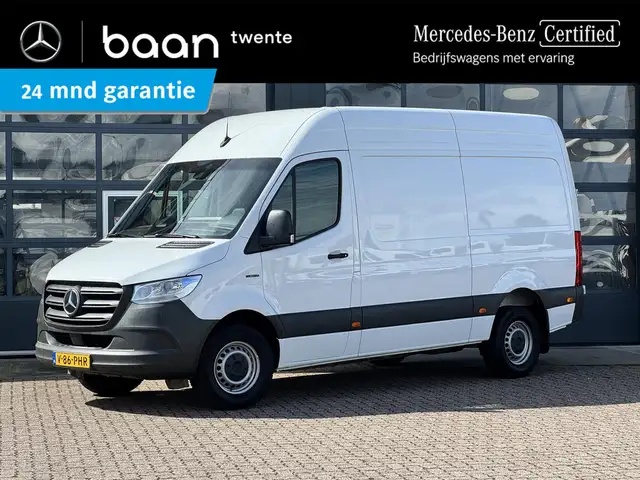 Mercedes-Benz 320 eSprinter L2 Pro 81kWh | Gev. Stoel | Camera | Cru