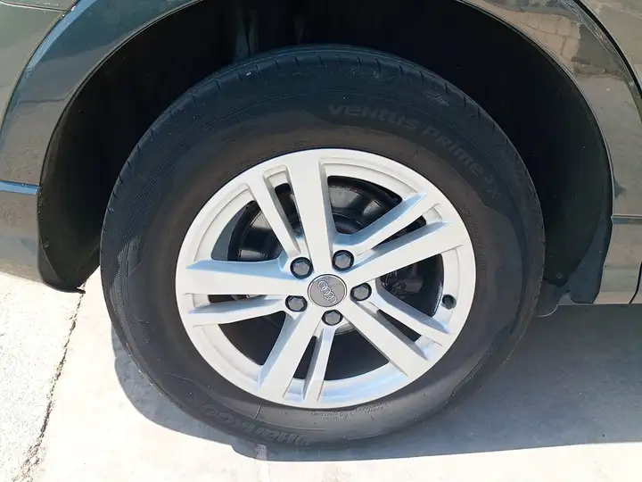 Audi Q3 2020, foto 18