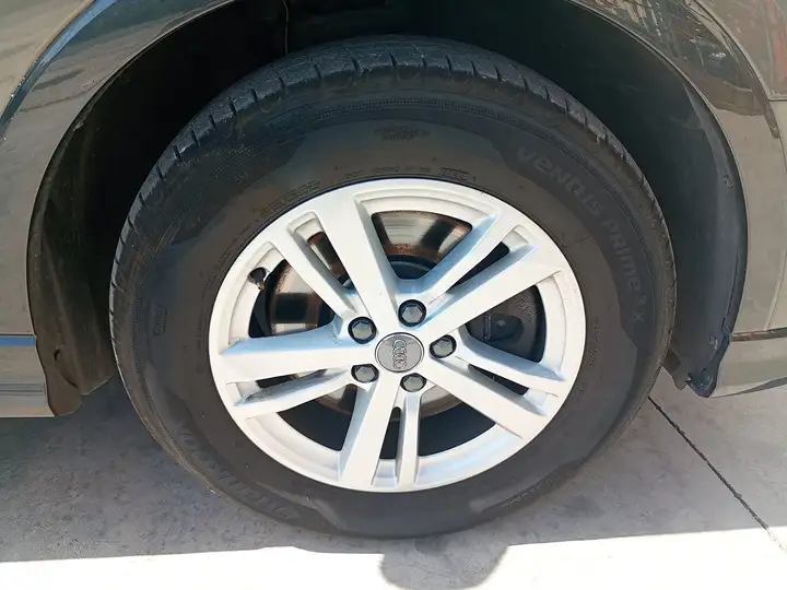 Audi Q3 2020, foto 19