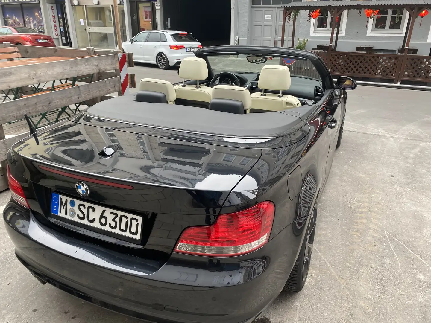 BMW 125 125i Cabrio Aut. Noir - 1