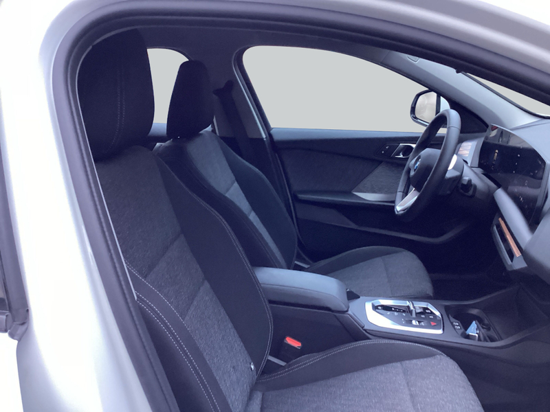 BMW 118 d Aut. *SHZ*CarPlay* — photo 14