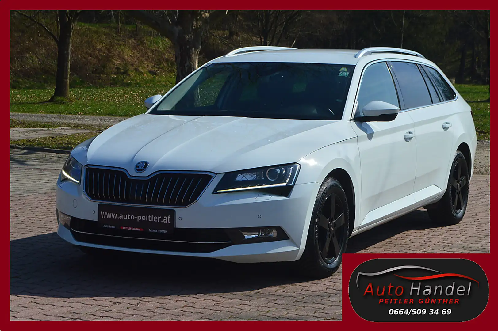 Skoda Superb Kombi 2,0 TDI+NAVI+XENON+Kamera+SHZ Weiß - 1