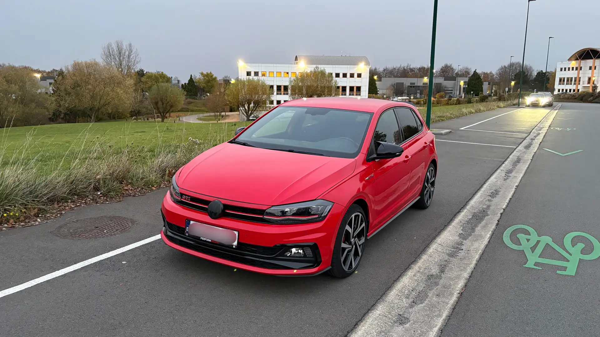 Volkswagen Polo GTI 2.0 TSi OPF DSG - 2