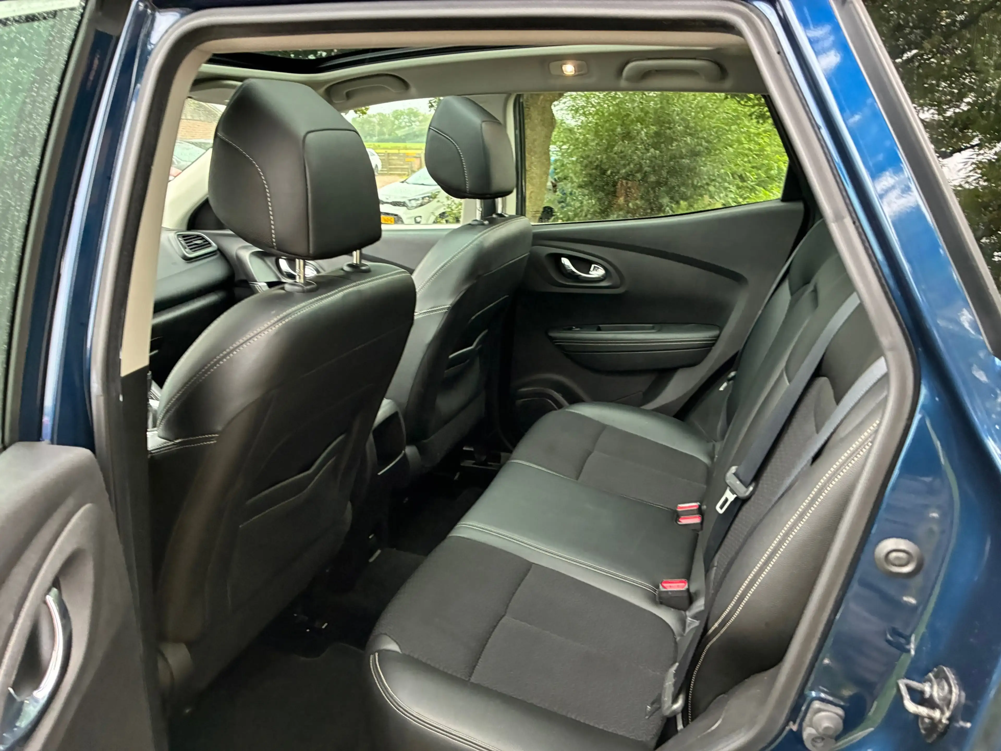 Renault Kadjar 1.2 TCe Intens | Camera + Cruise + Clima Nu € 7.97 — photo 13