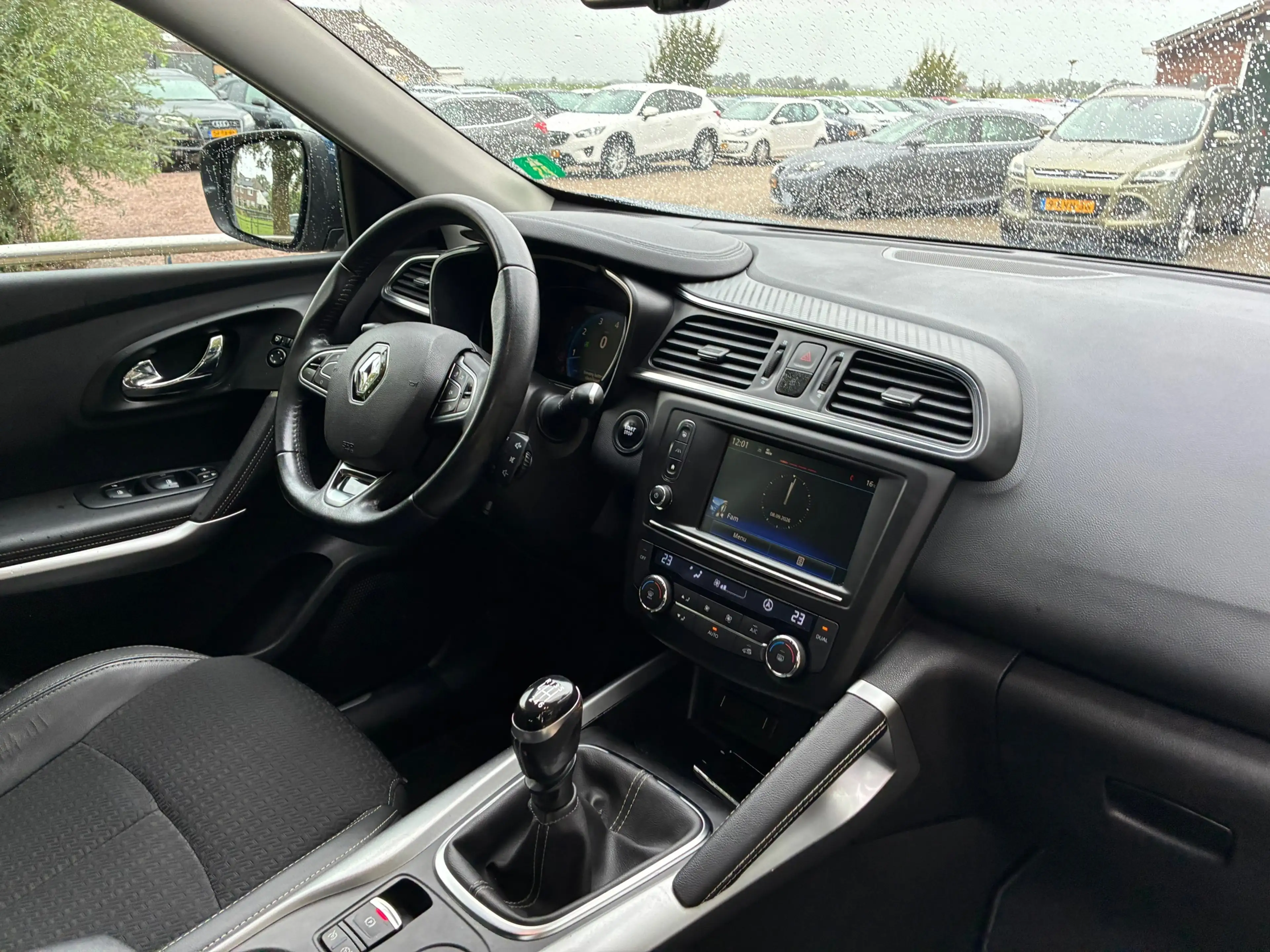 Renault Kadjar 1.2 TCe Intens | Camera + Cruise + Clima Nu € 7.97 — photo 3