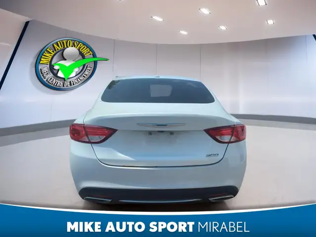 Chrysler 200 2015 — photo 3