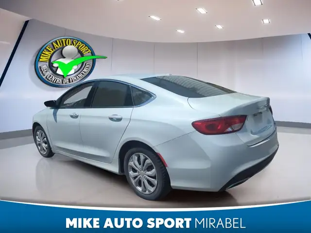Chrysler 200 2015 — photo 4