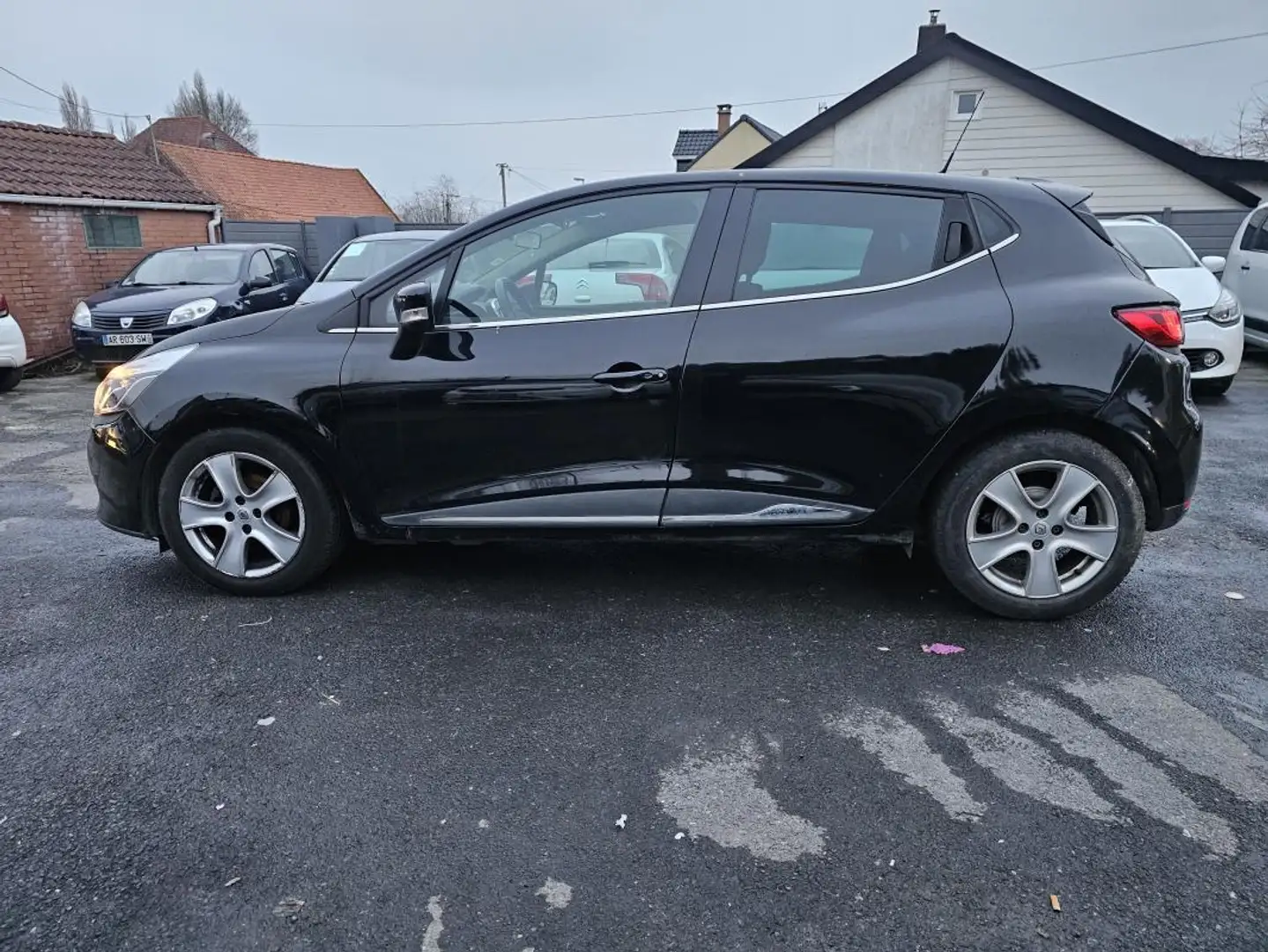 Renault Clio IV 0.9 TCE 90 ENERGY INTENS - 2