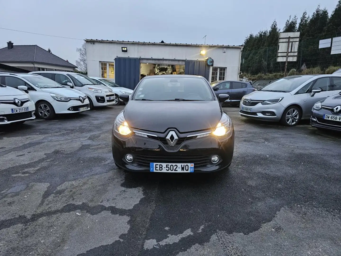 Renault Clio IV 0.9 TCE 90 ENERGY INTENS - 1