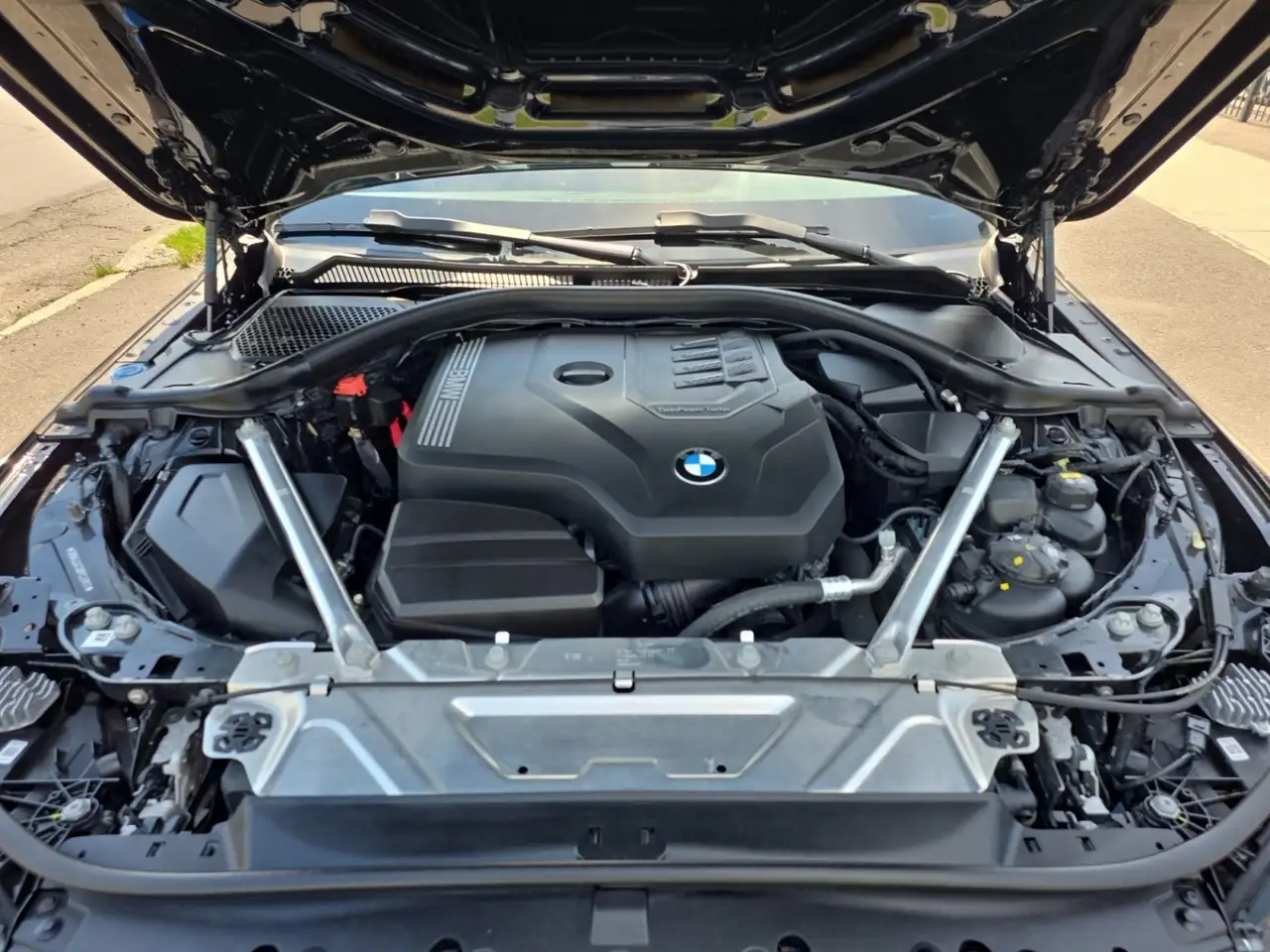 BMW 4 Series снимка BMW 4 Series