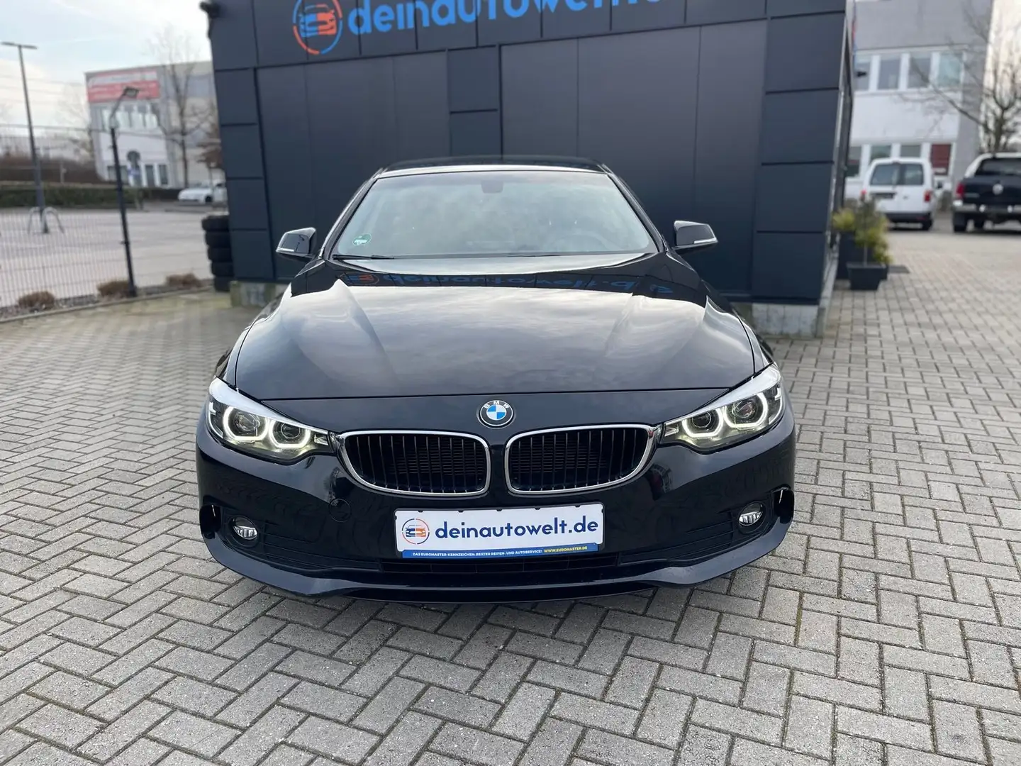 BMW 420 d Baureihe 4 Gran Coupe  Advantage*Navi Schwarz - 2