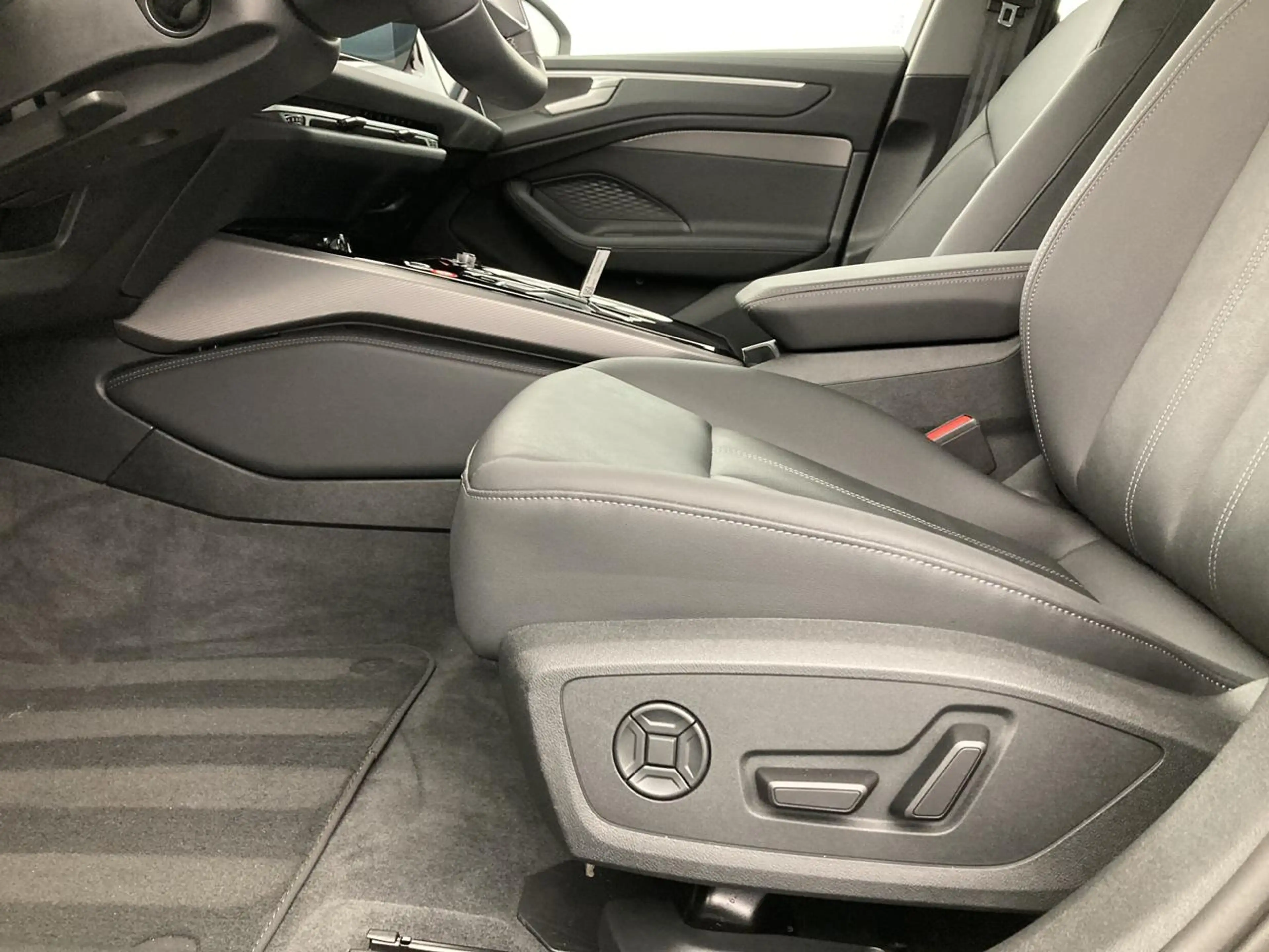 Audi A6 2.0TDi MHEV Advanced S tronic Garantie jusqu'au 11/11/2030 Kit Hiver Offert — photo 8
