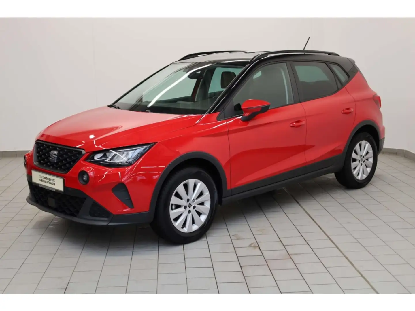SEAT Arona 1.0 TSI Style Rot - 2