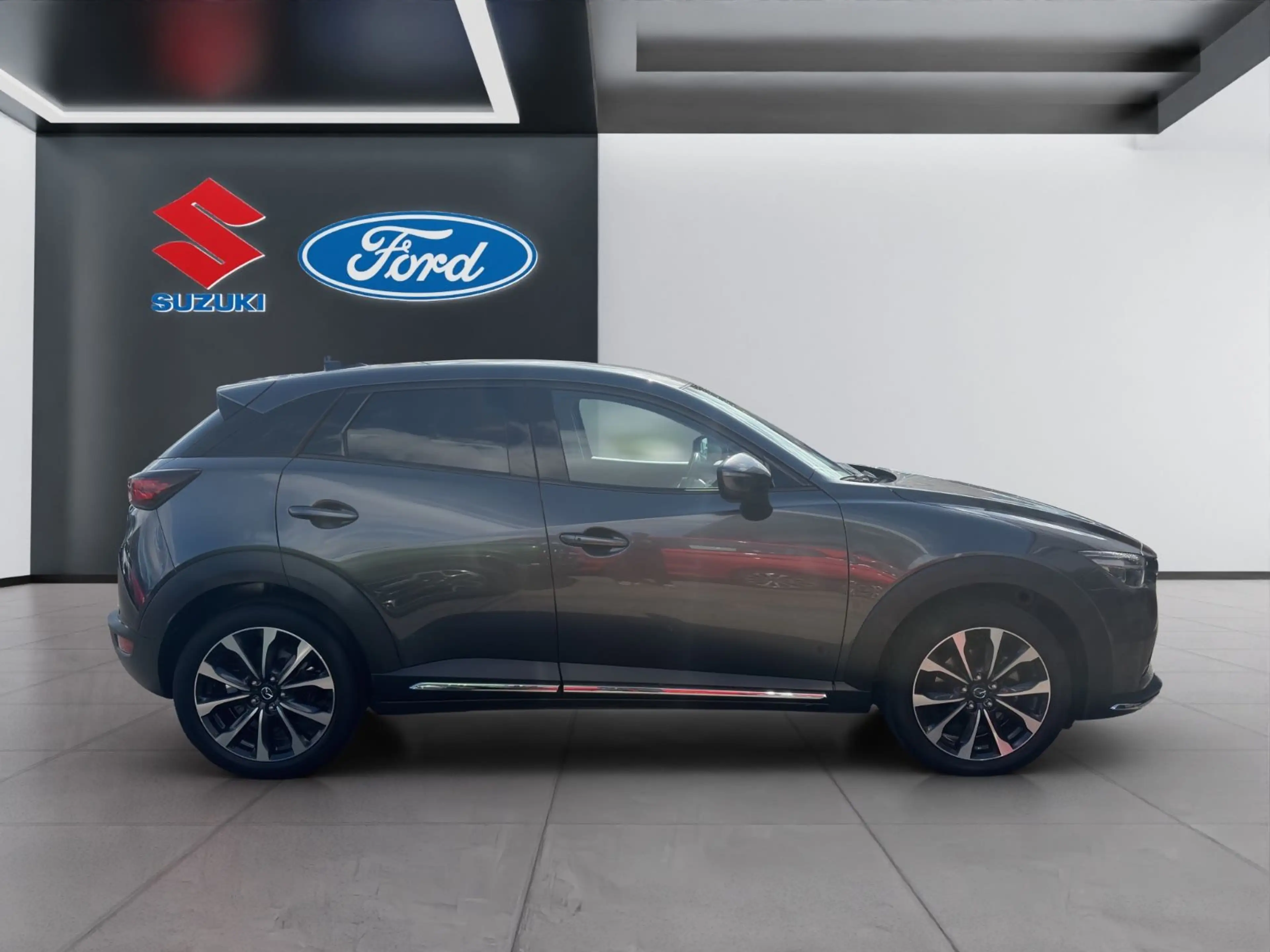 Mazda CX-3 Sports-Line*LED*Navi*RFK*HUD*SHZ*PDC*Leder* — photo 4