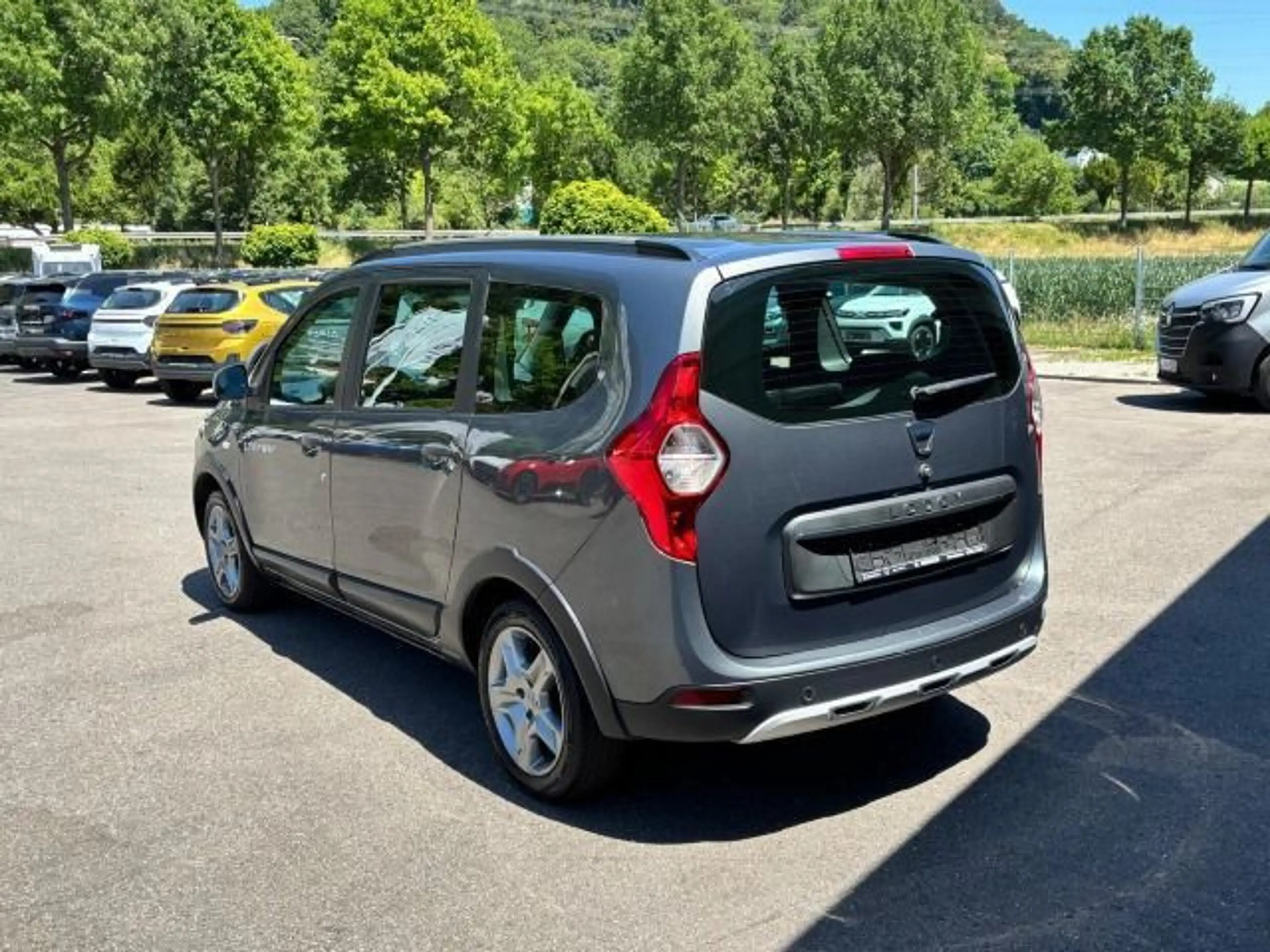 Dacia Lodgy Stepway 7 Sitze, Klima, Navi, — photo 4