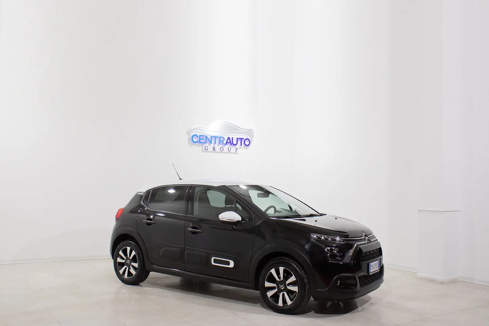 Citroen C3 PureTech 83cv SHINE *NEO PATENTATI* Nero - 2