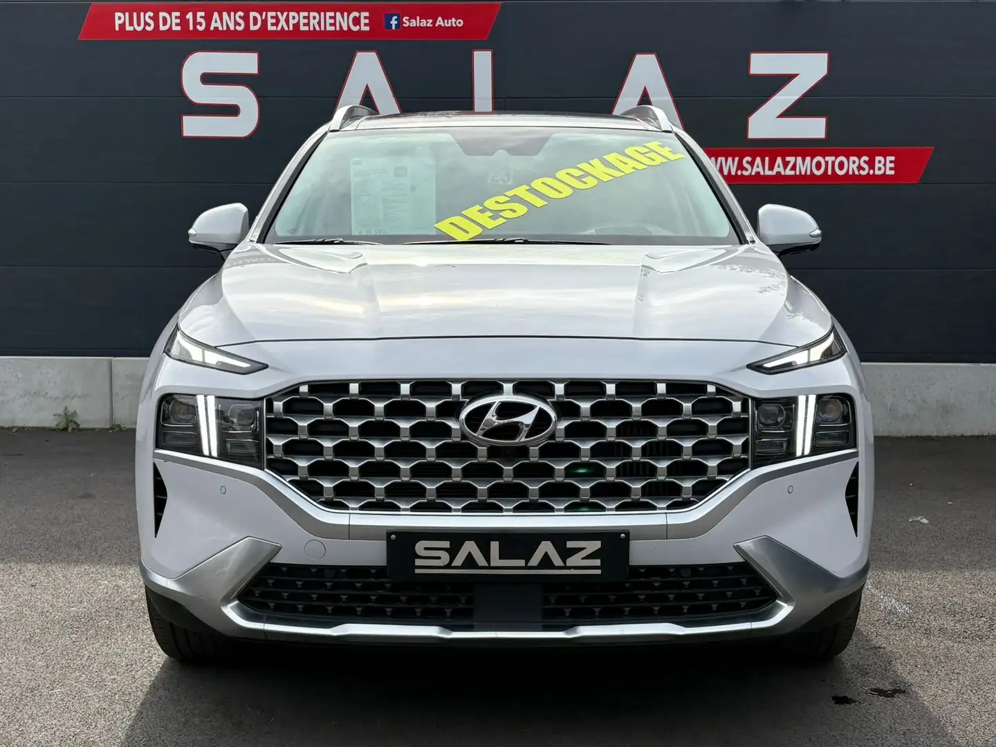 Hyundai SANTA FE 1.6 Hybrid 2WD* 7 PLACES * TVA DEDUCTIBLE *GARNTIE Zilver - 2