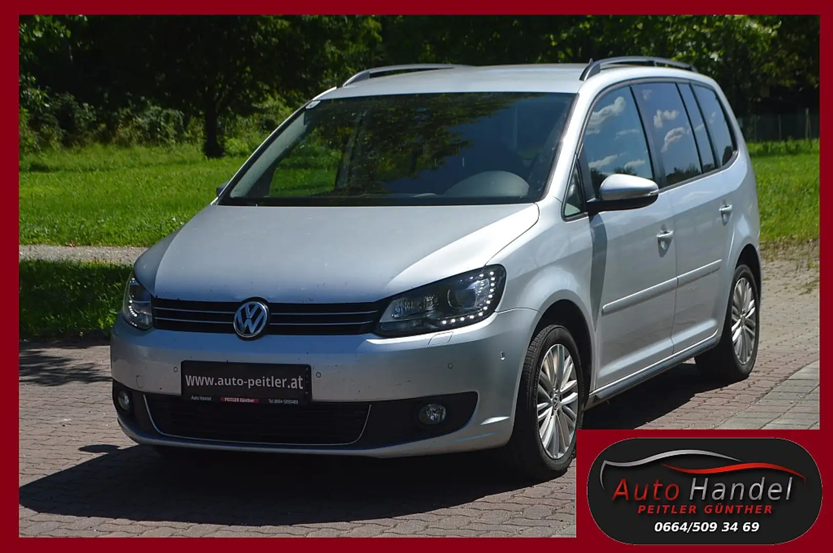 Volkswagen Touran Karat 1,6 BMT TDI+NAVI+XENON+ Gümüş rengi - 1