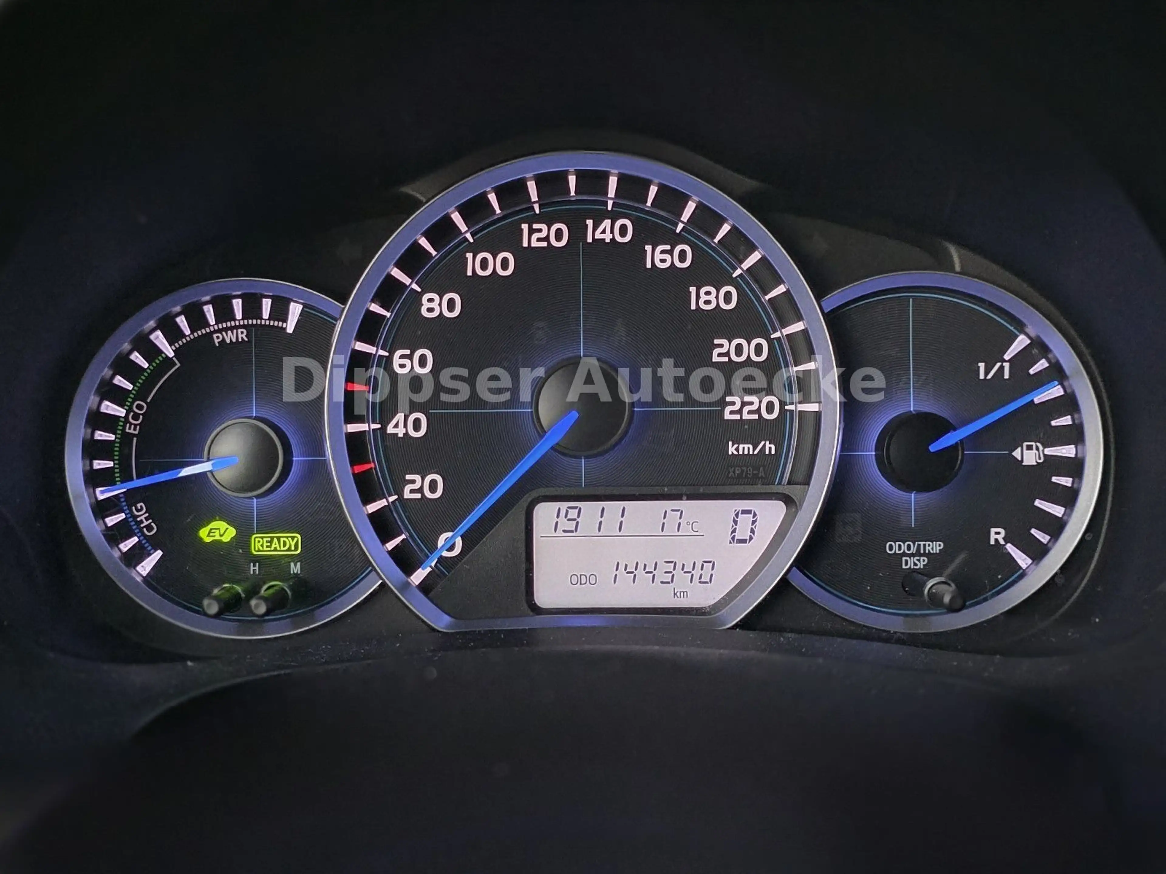 Toyota Yaris Hybrid "Club"_Navi_Sitzh_Aluf_top Zustand. — photo 8